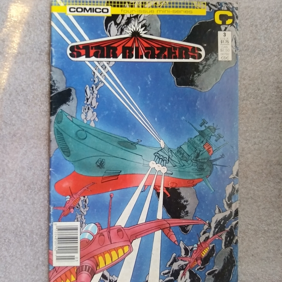 Comico Comics Star Blazers - Picture 1 of 3